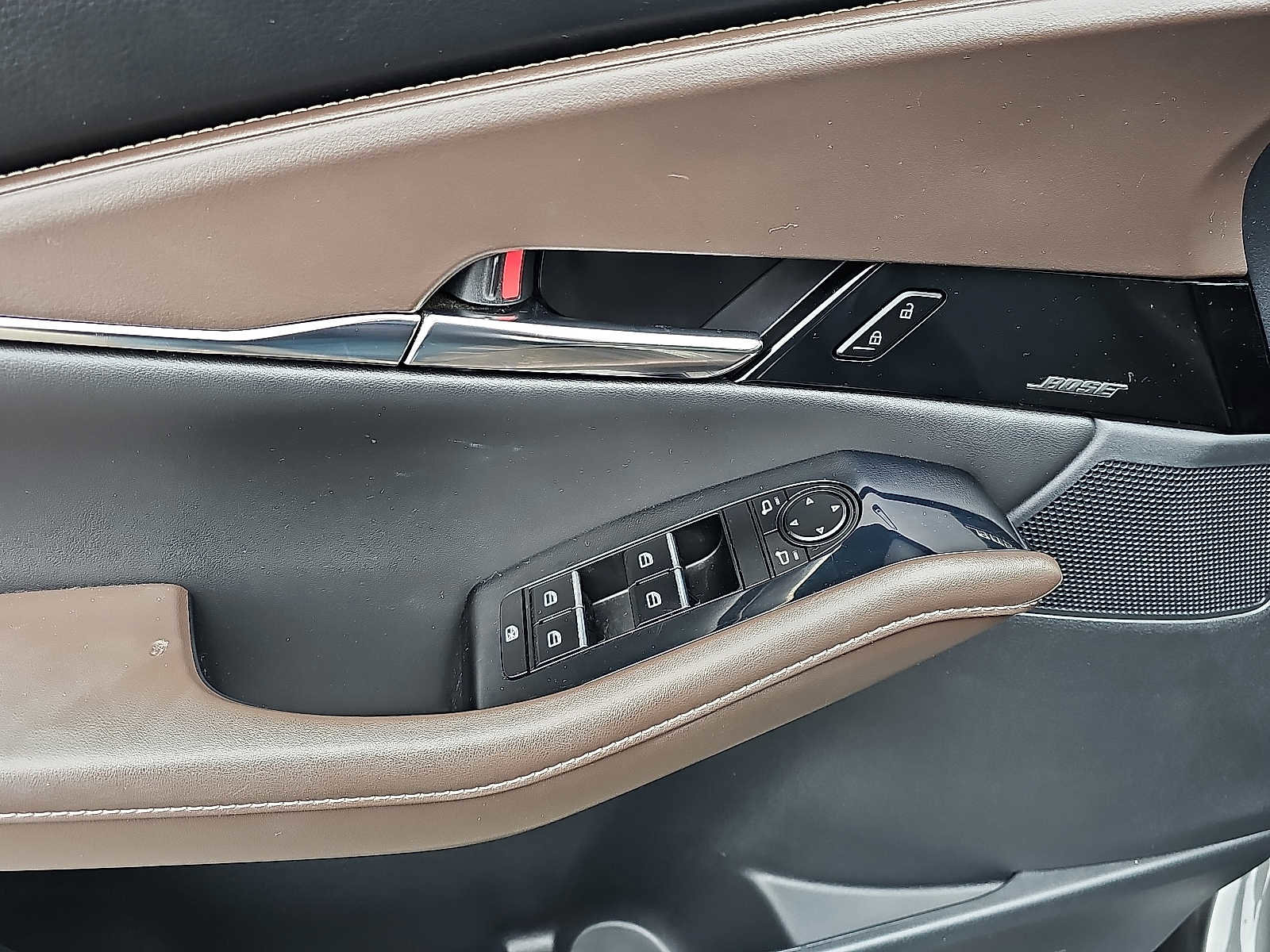 Used 2023 MAZDA CX-30 2.5 Turbo w/ Premium Package image 12