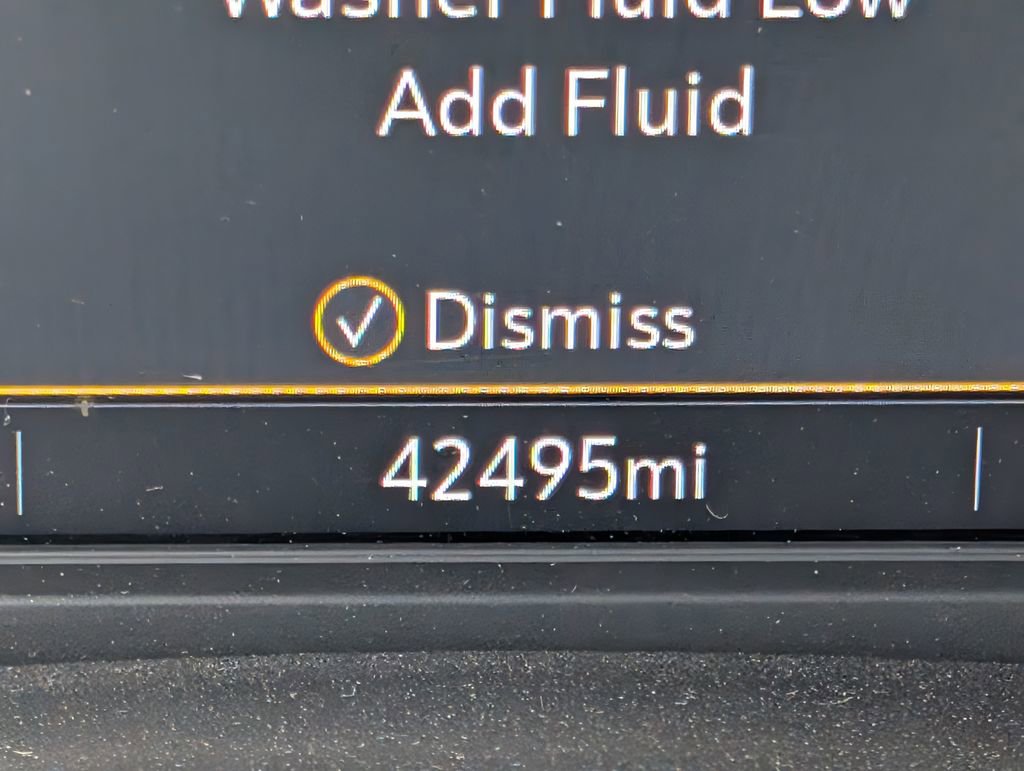 Used 2024 Buick Enclave Essence w/ Experience Buick Package image 16