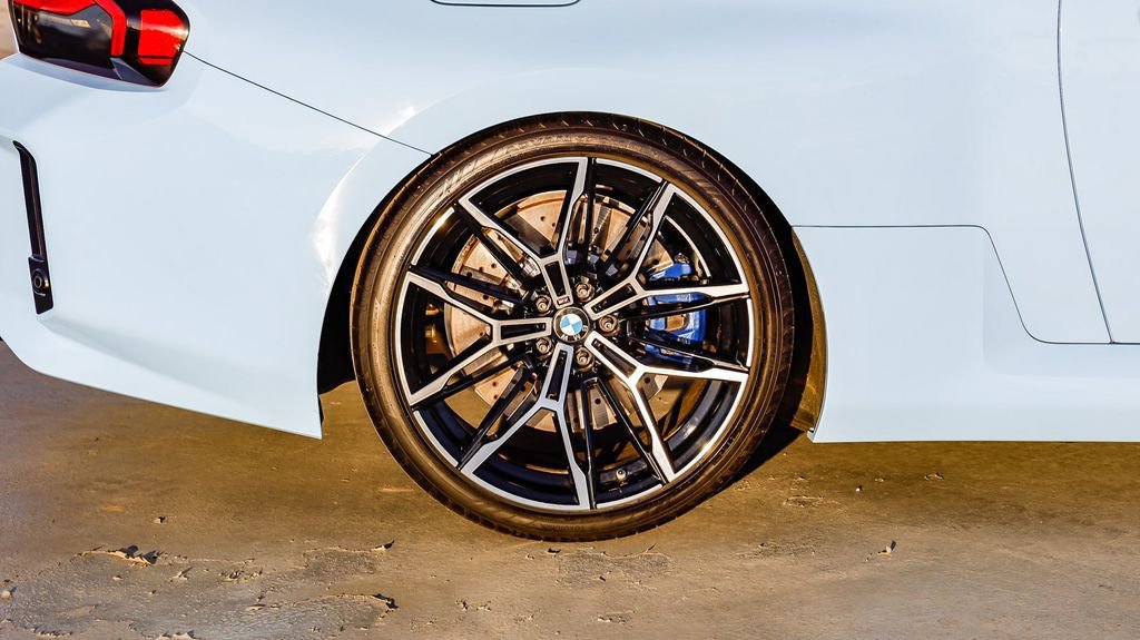 Used 2025 BMW M2 image 12