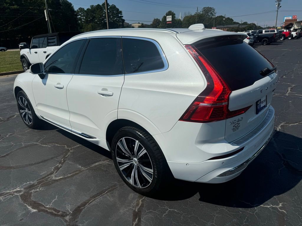 Used 2022 Volvo XC60 B6 Inscription w/ Advanced Package image 3