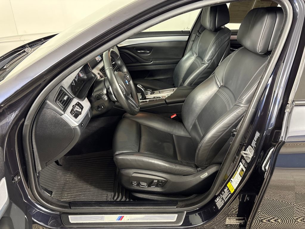 Used 2015 BMW 535i xDrive Sedan image 31