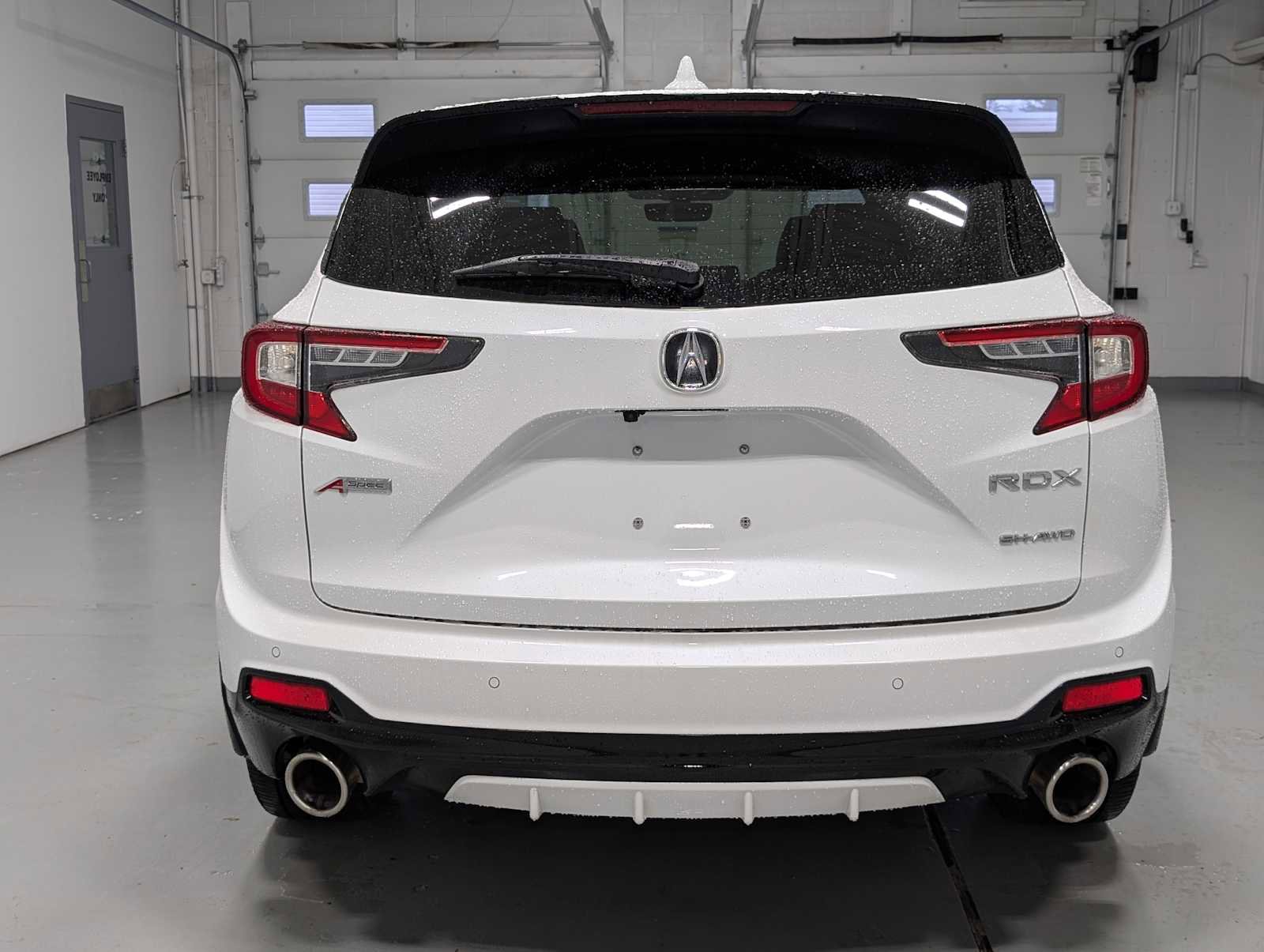 Used 2025 Acura RDX A-Spec image 9