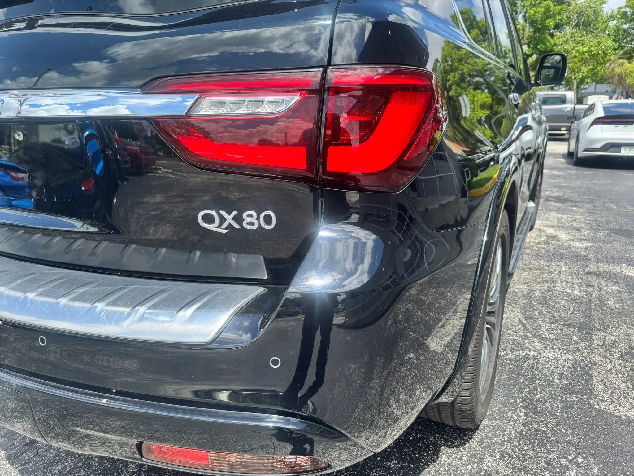Used 2018 INFINITI QX80 4WD image 14
