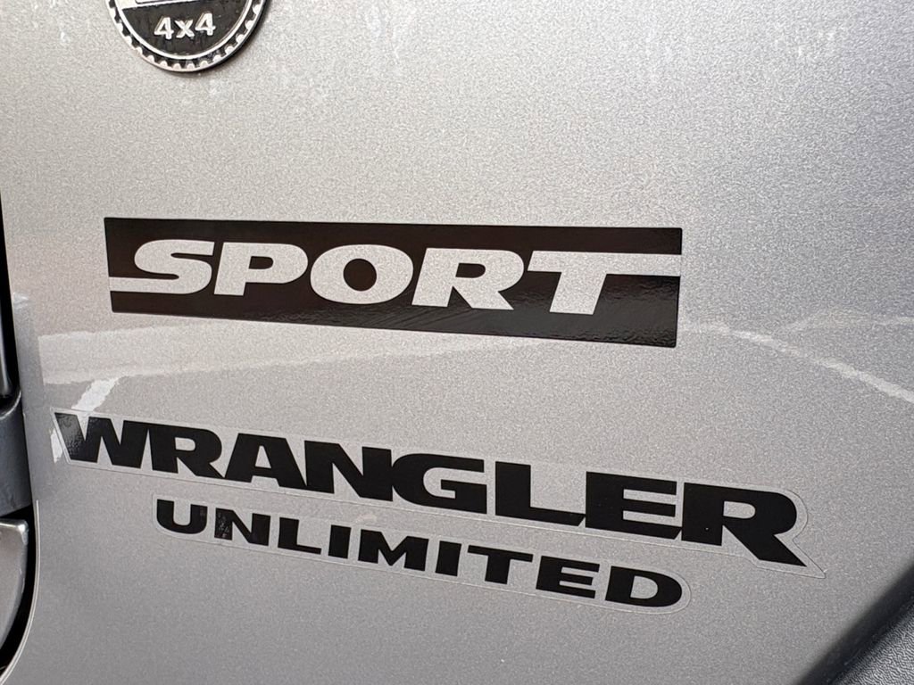 Used 2017 Jeep Wrangler Unlimited Sport w/ Quick Order Package 24S image 9