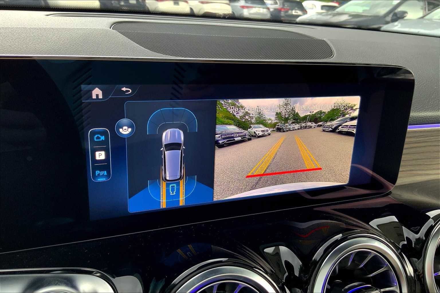 Certified 2026 Mercedes-Benz GLB 250 GLB 250 image 8