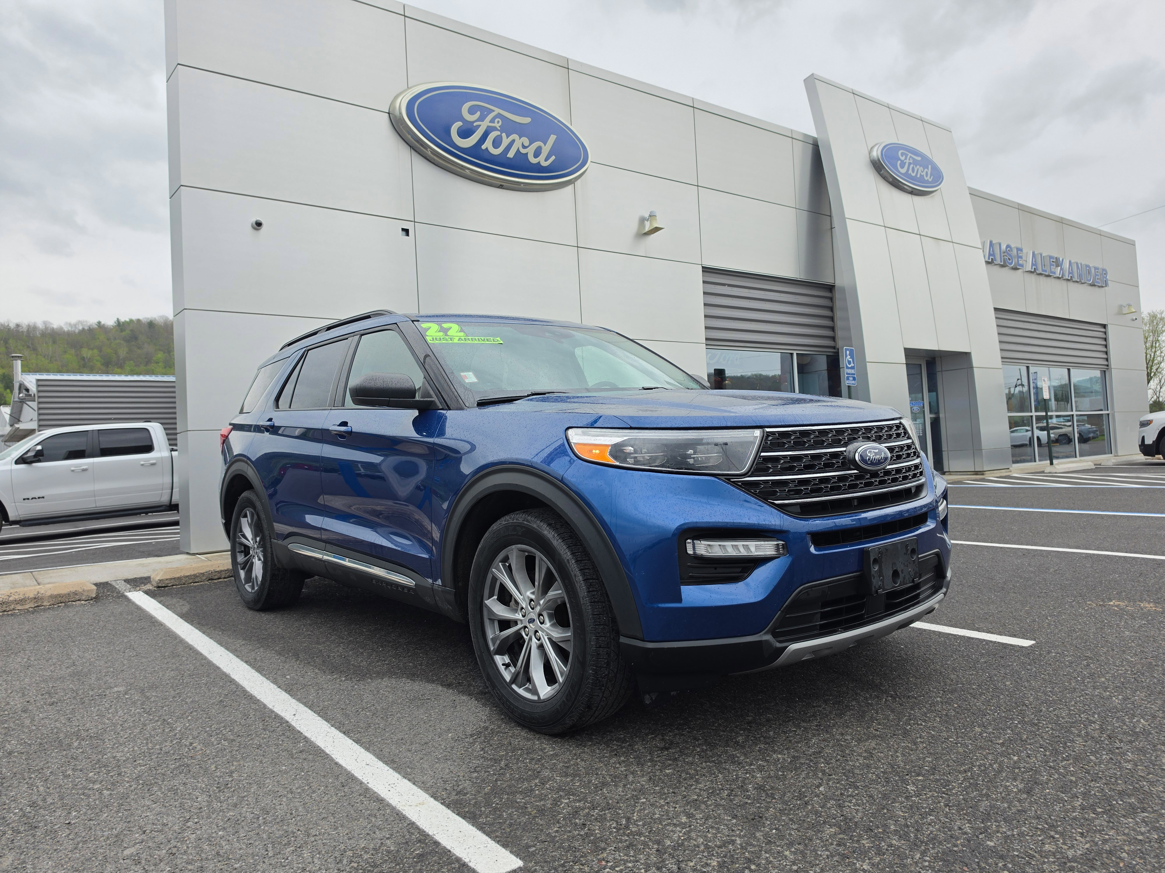Used 2022 Ford Explorer XLT w/ Equipment Group 202A