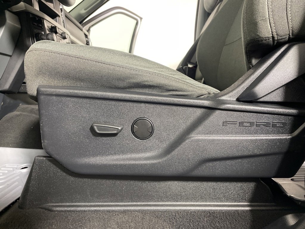 Used 2023 Ford F350 XLT image 11