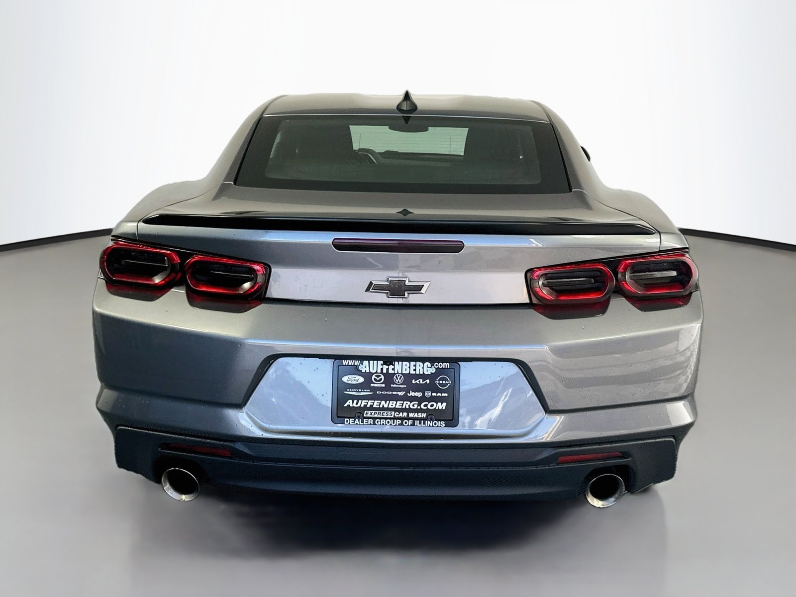 Used 2022 Chevrolet Camaro LT RWD image 6