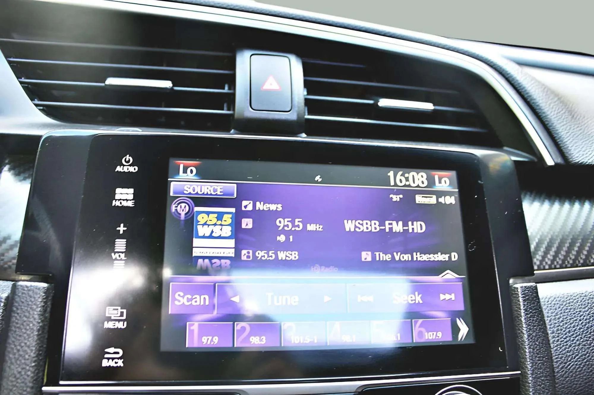 Used 2017 Honda Civic Si image 16