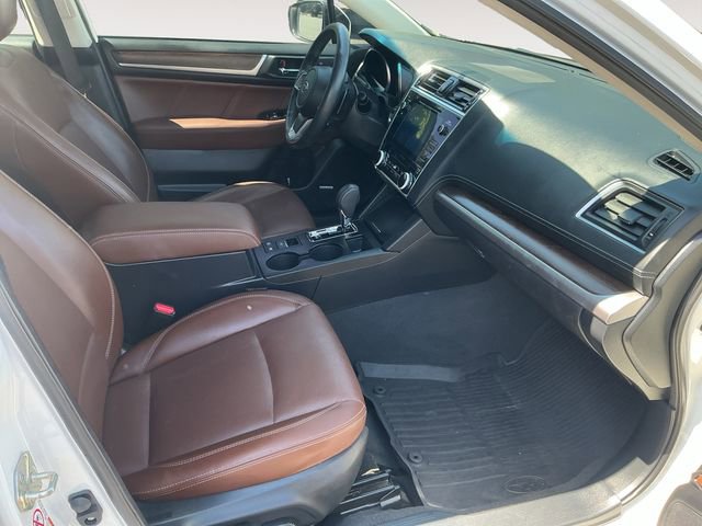 Used 2018 Subaru Outback 2.5i Touring AWD/4WD image 15