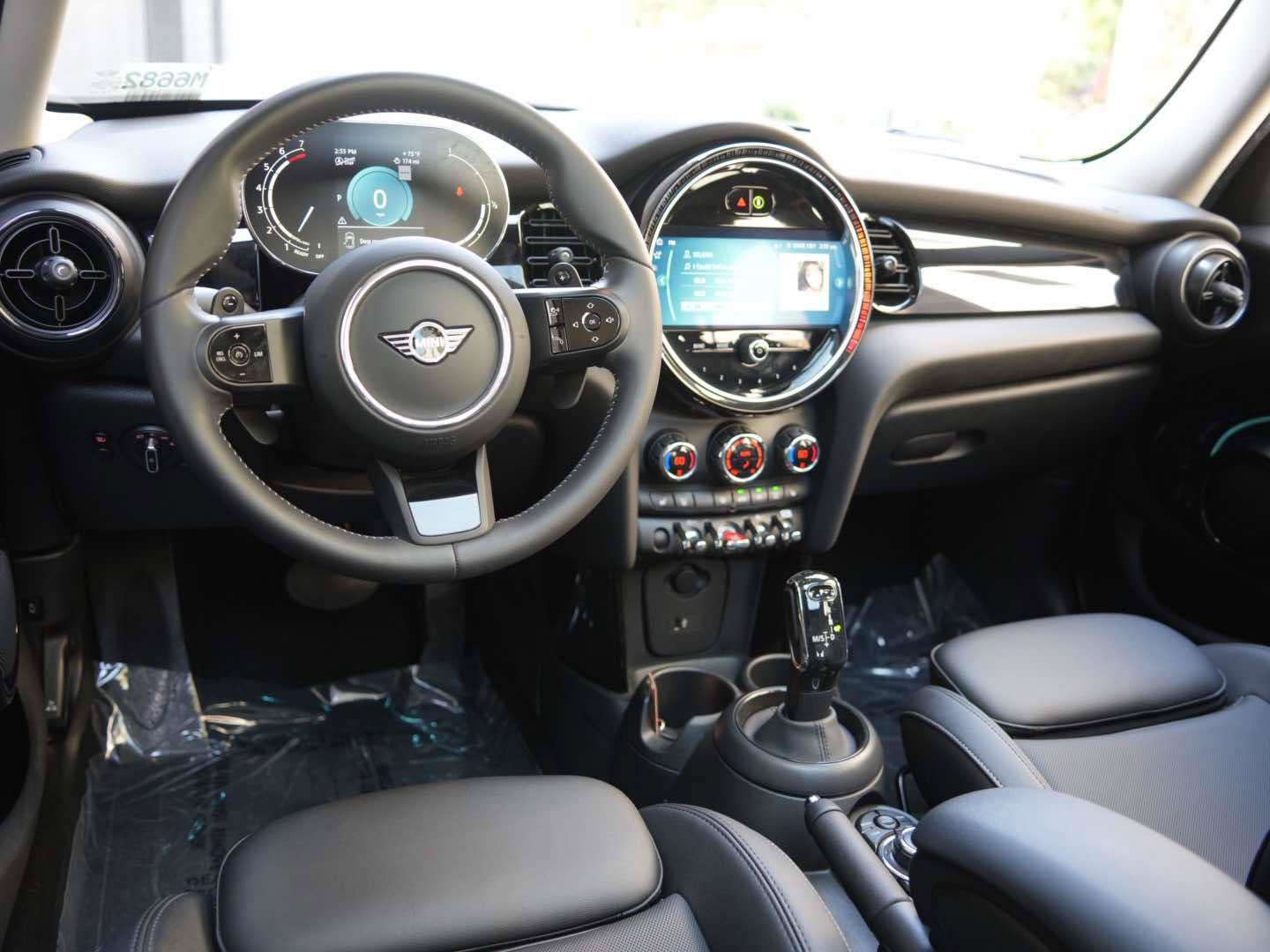 Certified 2024 MINI Cooper S FWD image 8