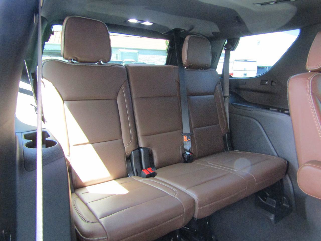 Used 2021 Chevrolet Tahoe High Country AWD/4WD image 15