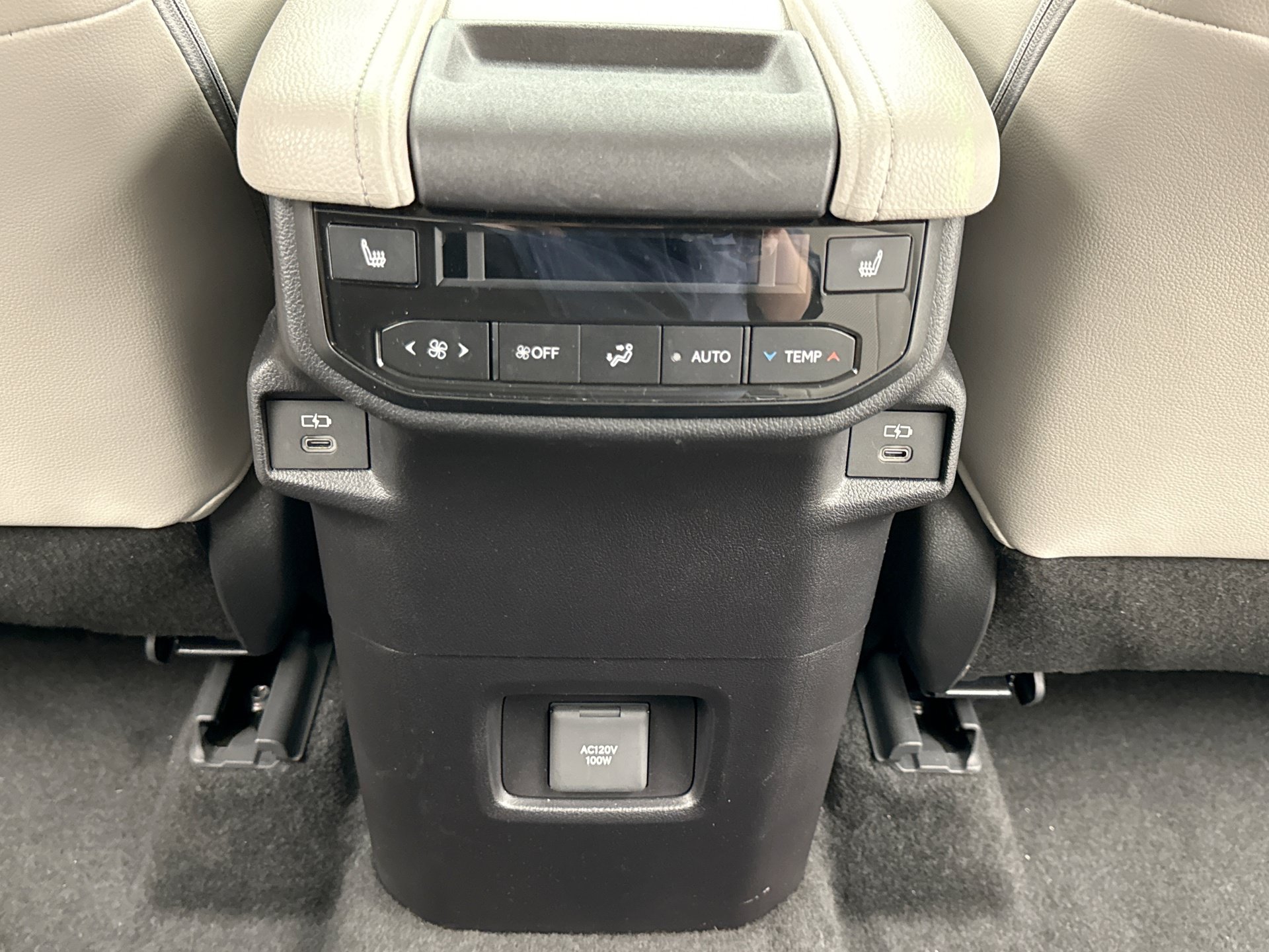 Used 2026 Toyota Grand Highlander AWD image 16