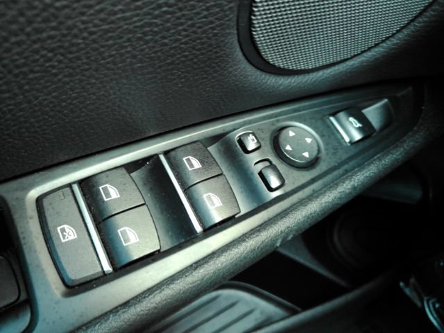 Used 2017 BMW X5 xDrive40e AWD/4WD image 38