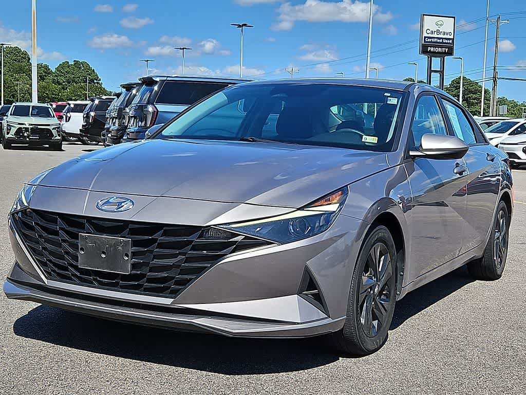 Used 2023 Hyundai Elantra Blue