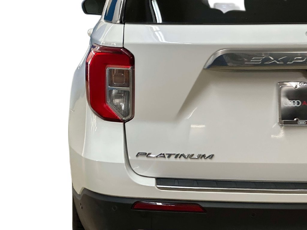 Used 2020 Ford Explorer Platinum w/ Premium Technology Package AWD/4WD image 11