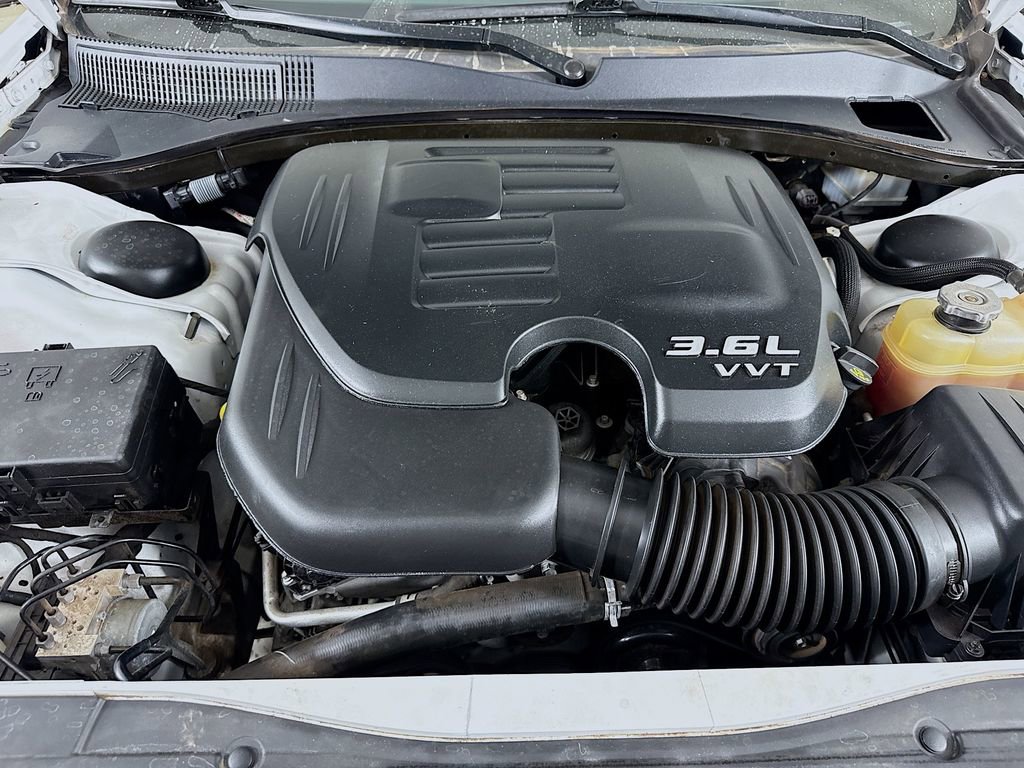 Used 2022 Chrysler 300 S image 31