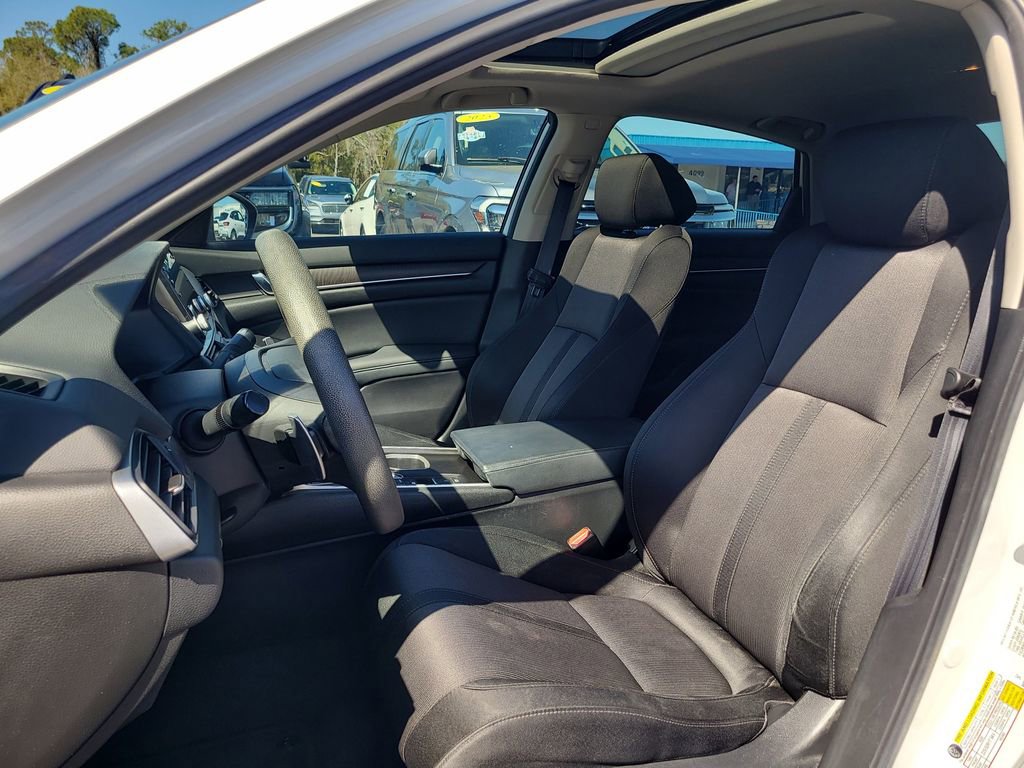 Used 2021 Honda Accord EX image 17