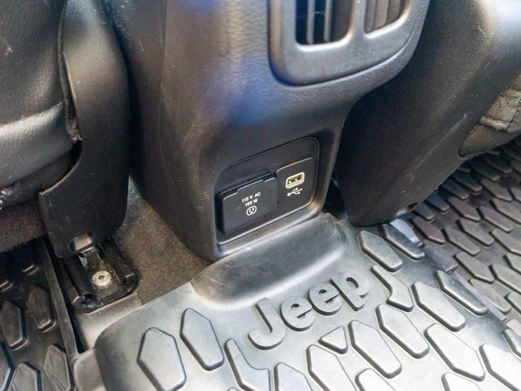 Used 2018 Jeep Compass Limited w/ Navigation Group image 33