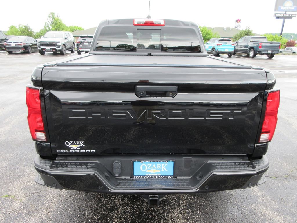 Certified 2024 Chevrolet Colorado Z71 w/ Z71 Convenience Package 2 AWD/4WD image 4