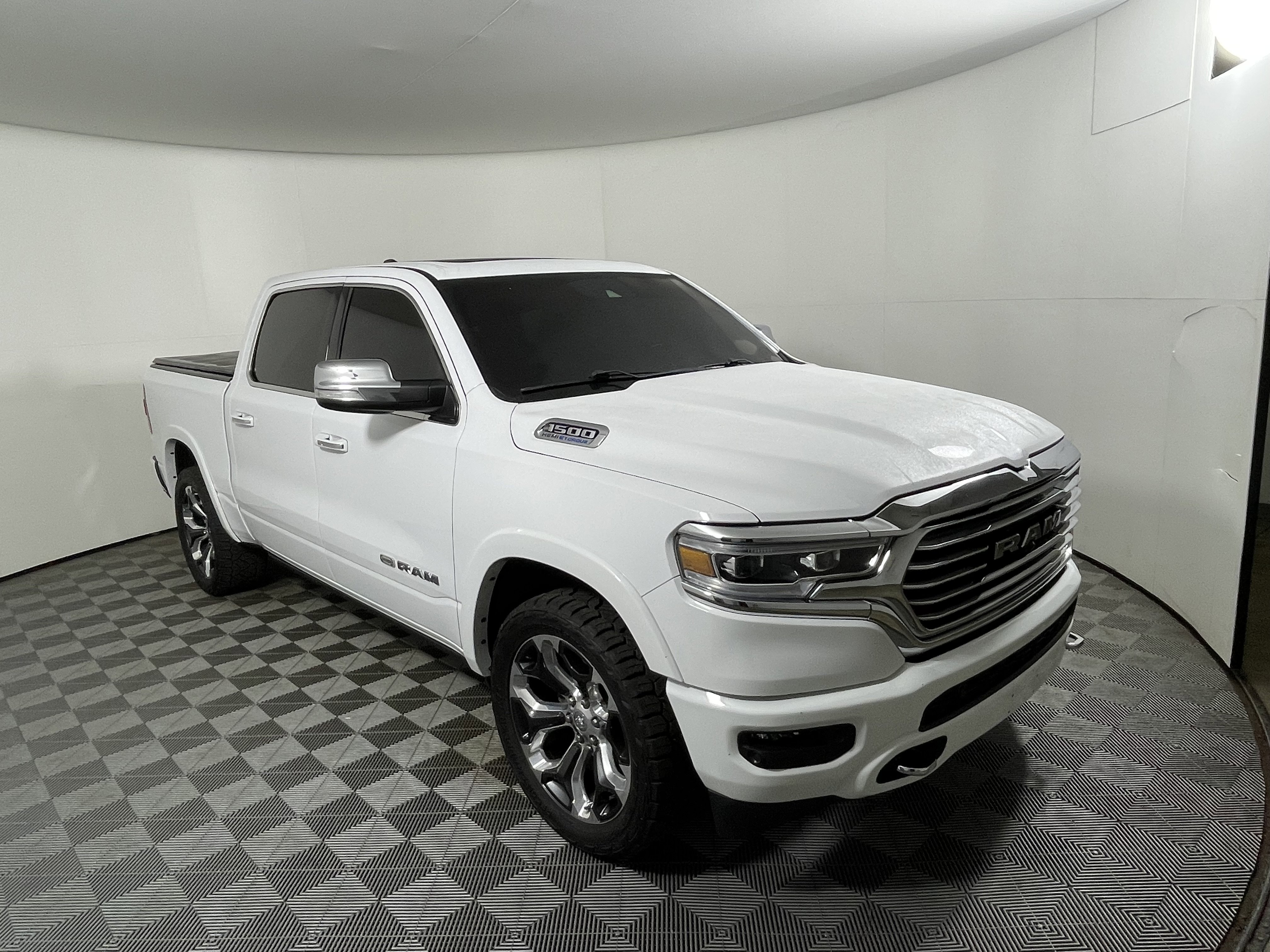 Used 2021 RAM 1500 Limited image 7
