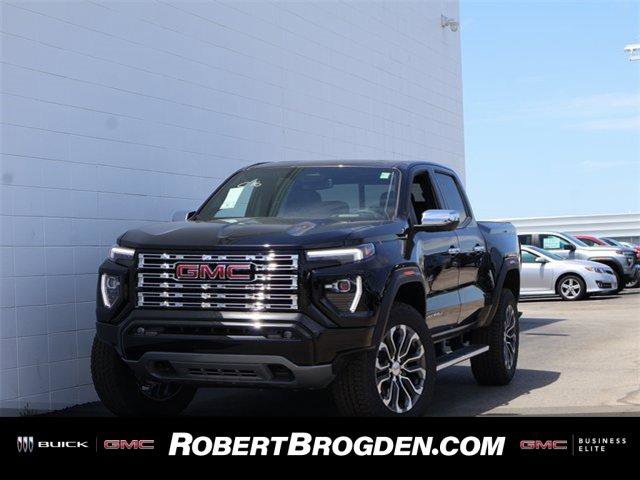 New 2025 GMC Canyon Denali
