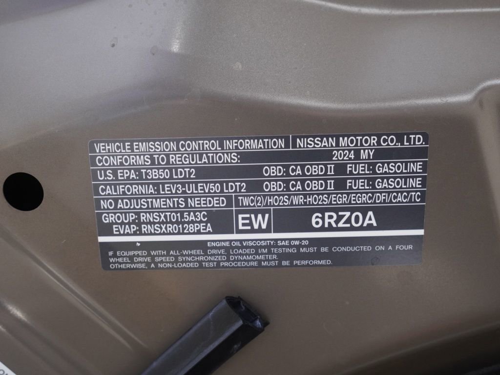 Certified 2024 Nissan Rogue SV image 24