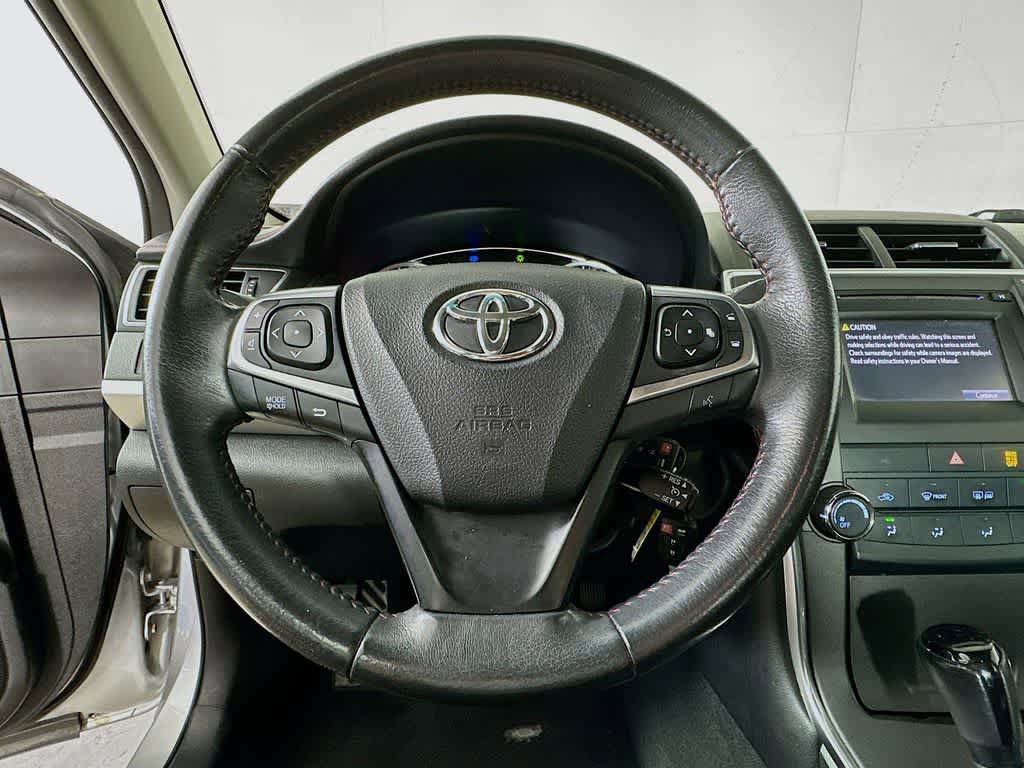 Used 2017 Toyota Camry SE image 15