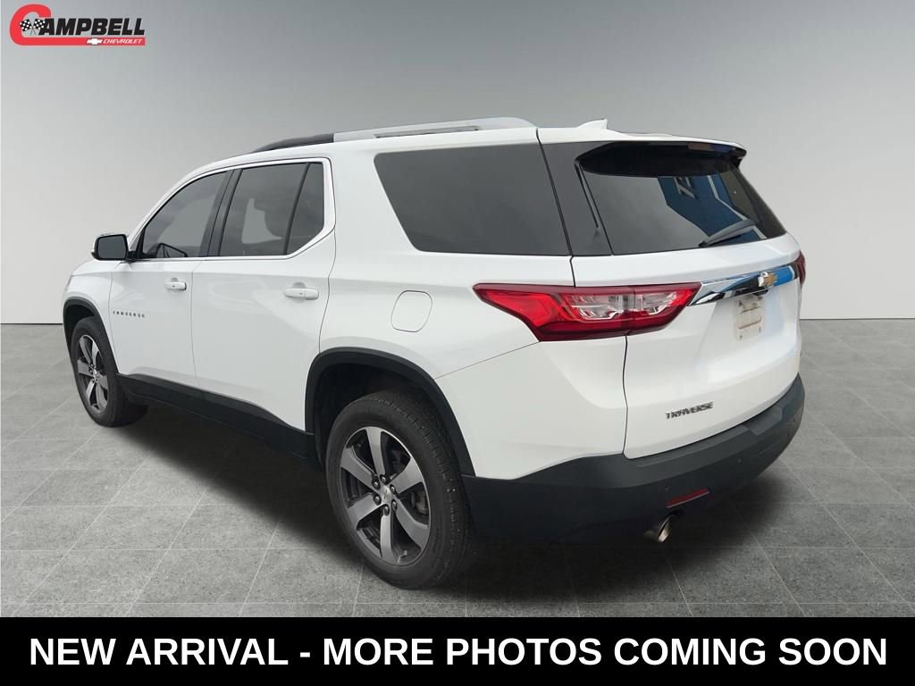 Used 2018 Chevrolet Traverse LT image 3