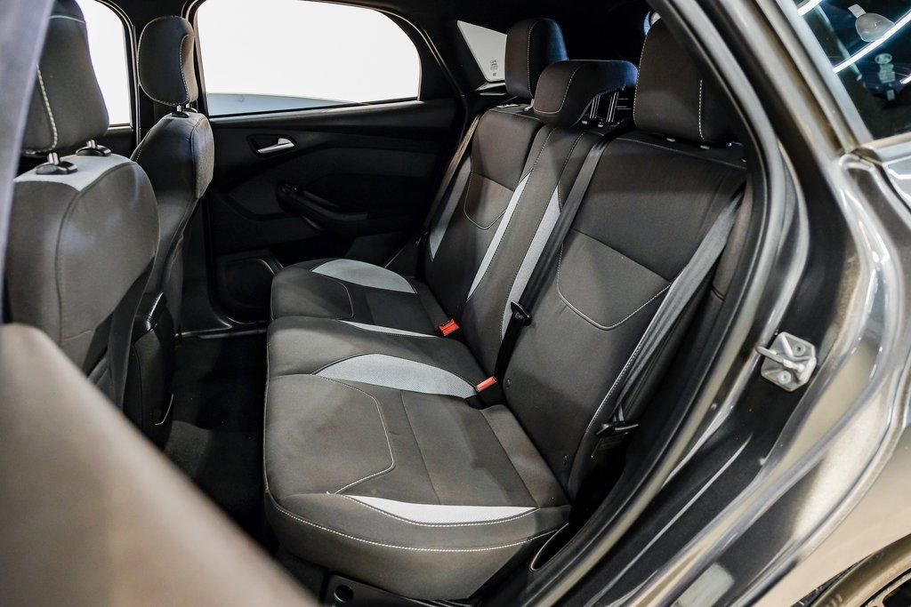 Used 2015 Ford Focus ST image 44