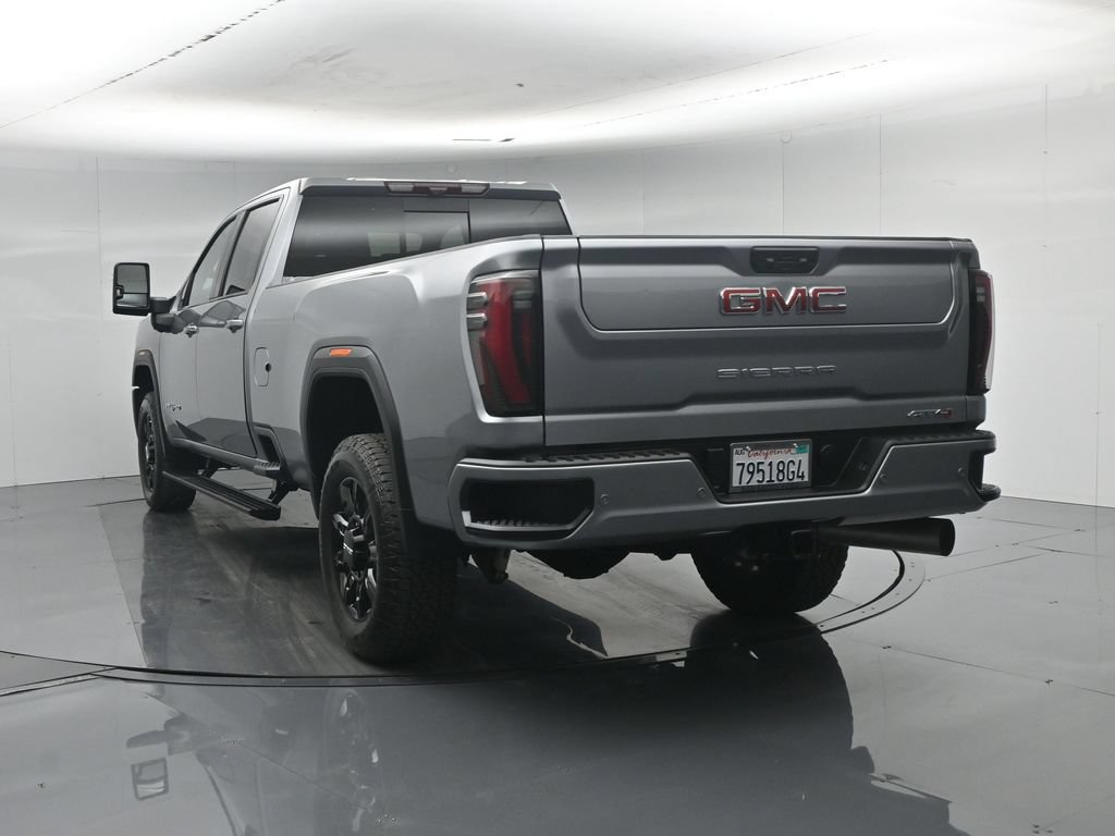 Used 2025 GMC Sierra 3500 AT4 w/ AT4 Premium Plus Package AWD/4WD image 33