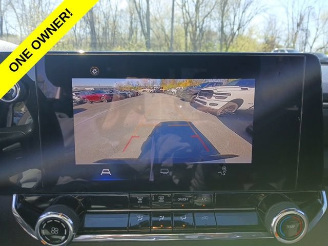 Used 2023 Chevrolet Colorado Trail Boss w/ Advanced Trailering Package AWD/4WD image 17
