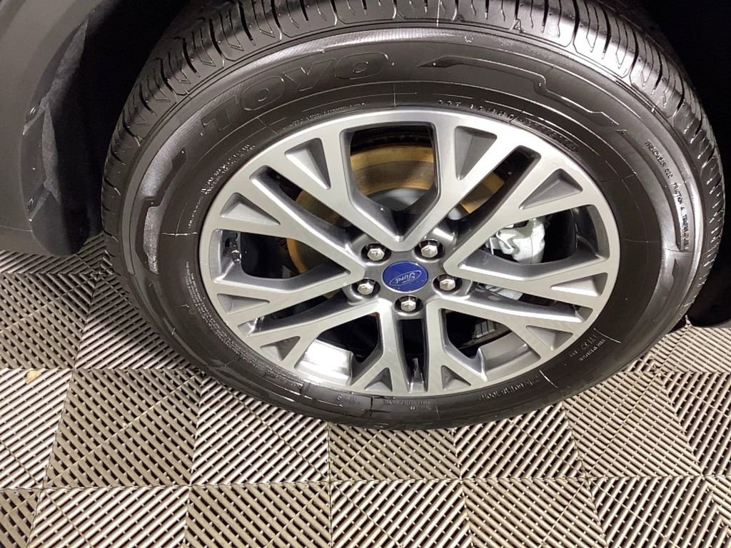 Used 2022 Ford Escape SEL image 7