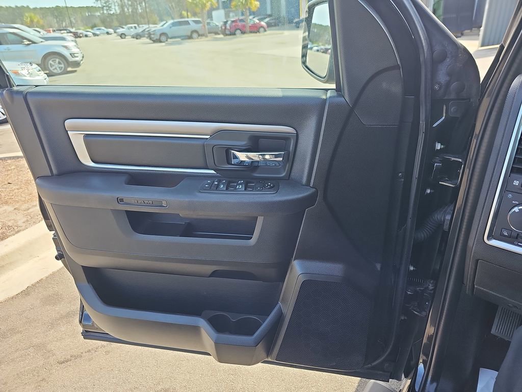 Used 2021 RAM 1500 Classic Warlock w/ Electronics Group image 29