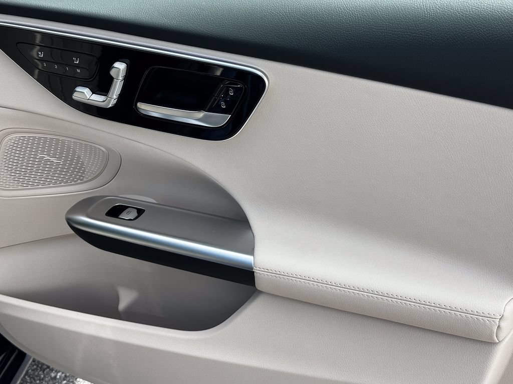 New 2026 Mercedes-Benz C 300 Sedan image 16