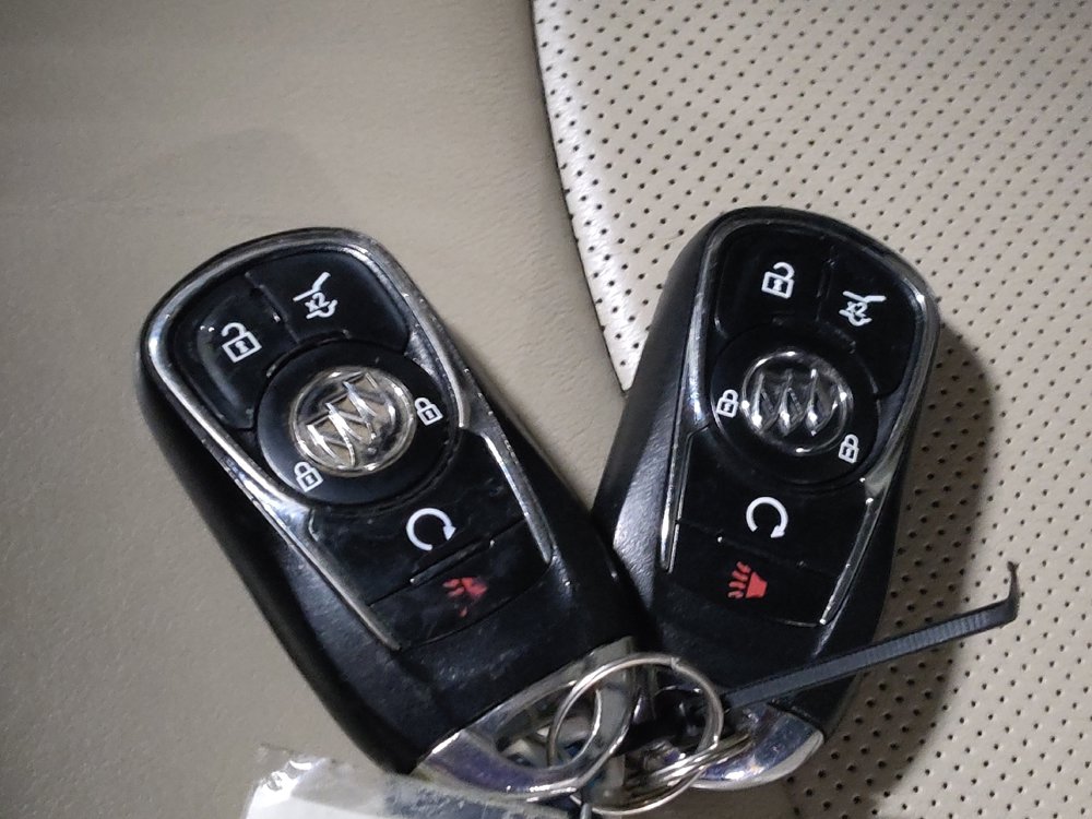 Used 2018 Buick Enclave Essence w/ Trailering Package FWD image 32