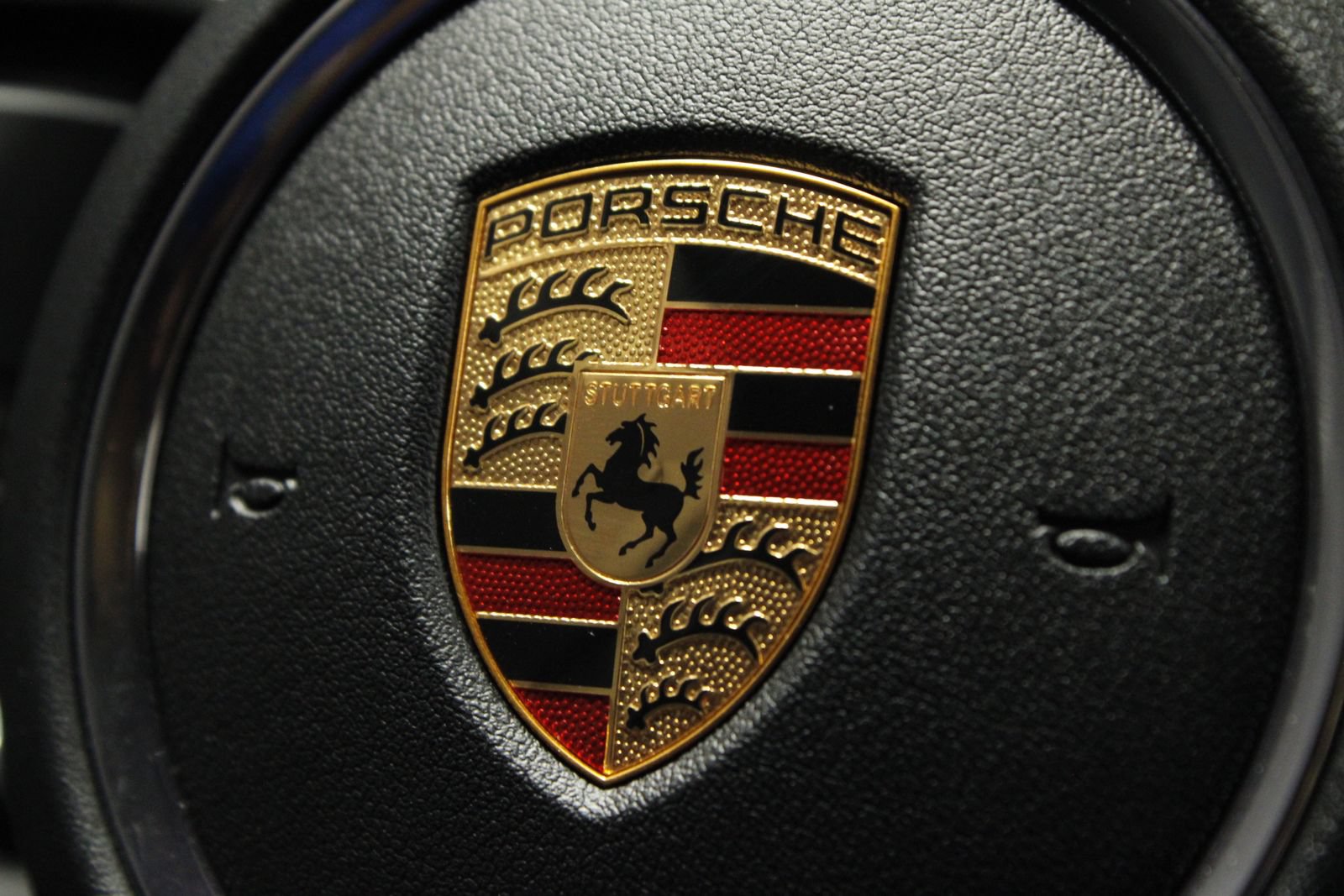Certified 2026 Porsche Macan AWD/4WD image 12