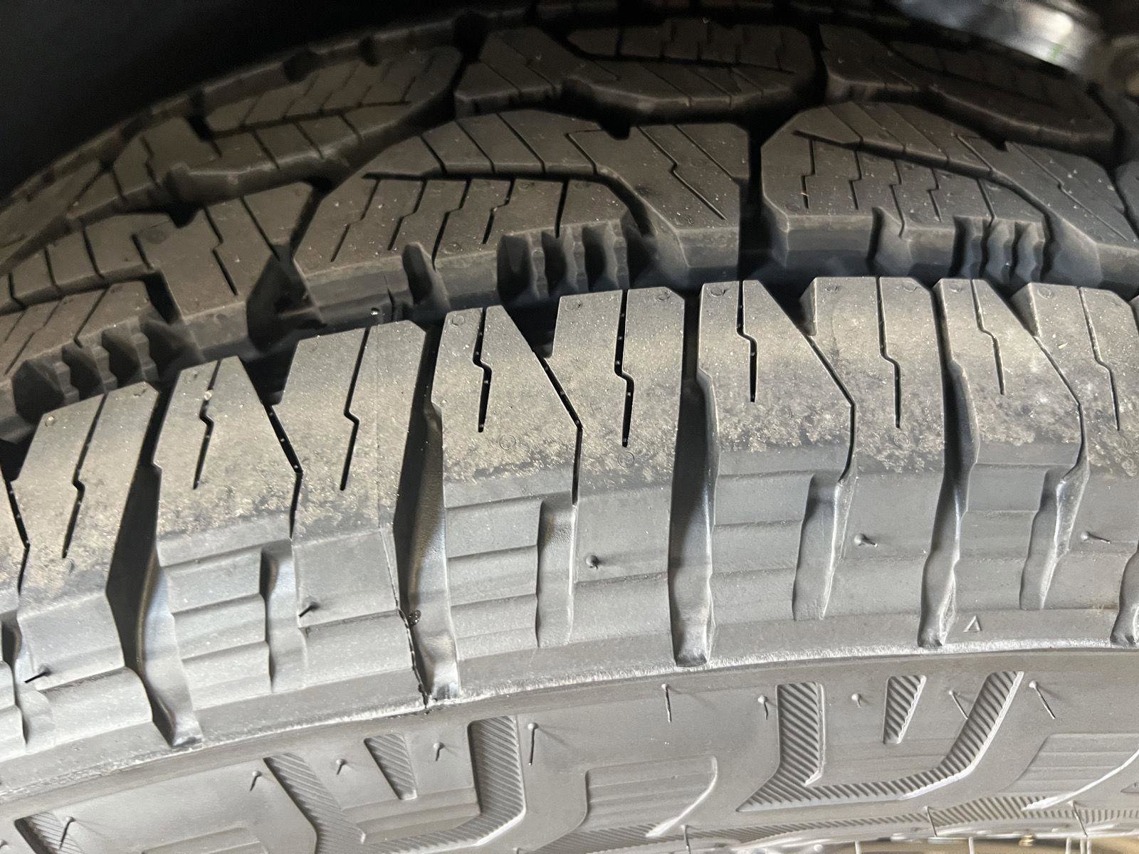 New 2026 Ford Explorer Tremor AWD/4WD image 32