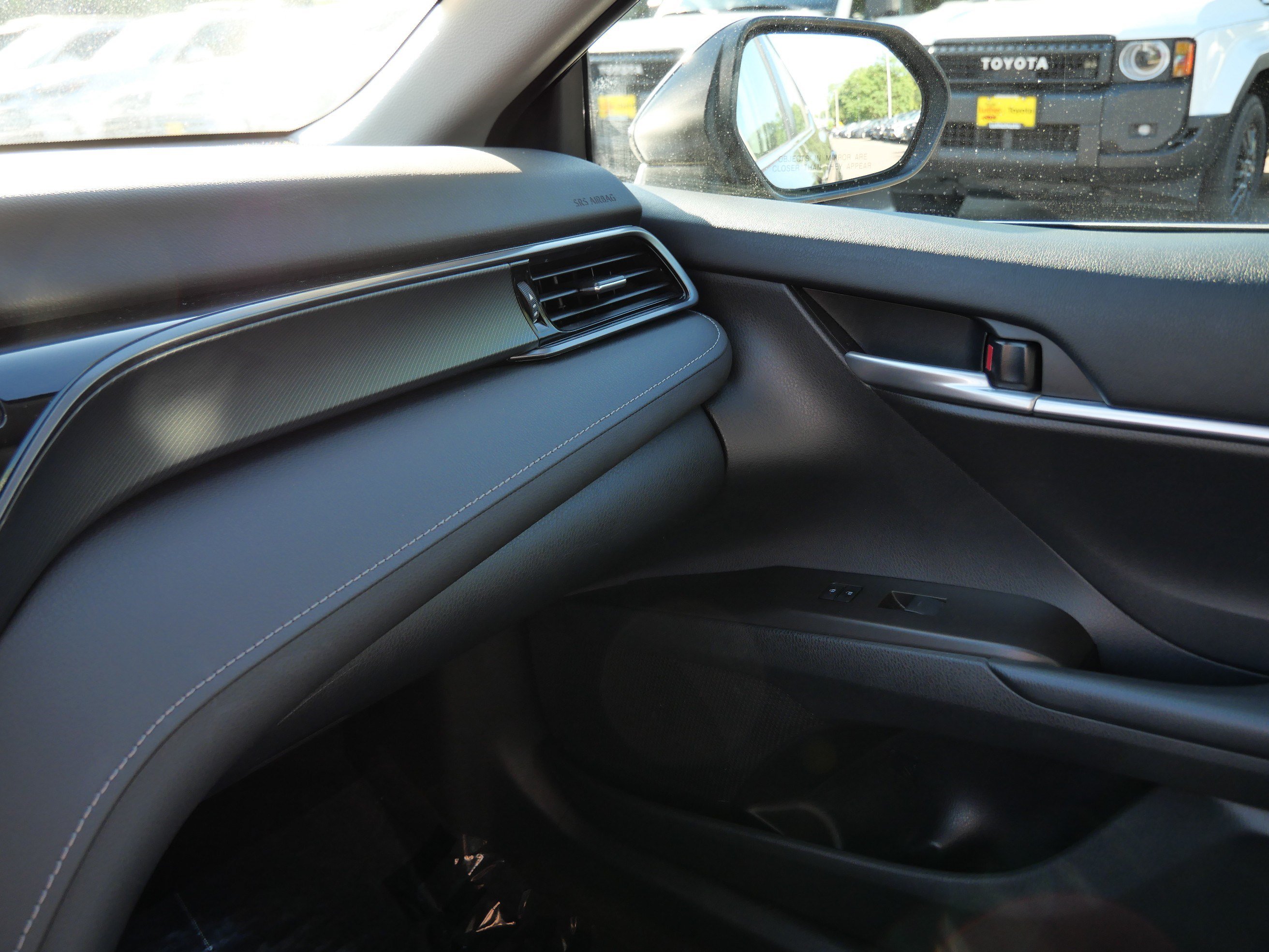 Used 2024 Toyota Camry SE w/ Protection Package (Q2) (TMS) FWD image 34