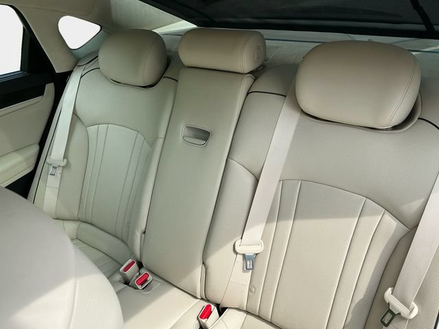 Used 2018 Genesis G80 5.0 Ultimate RWD image 14