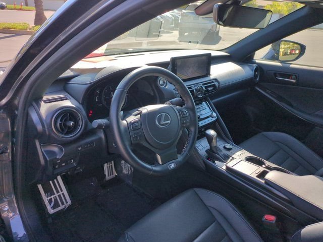 Used 2025 Lexus IS 350 F Sport RWD image 13