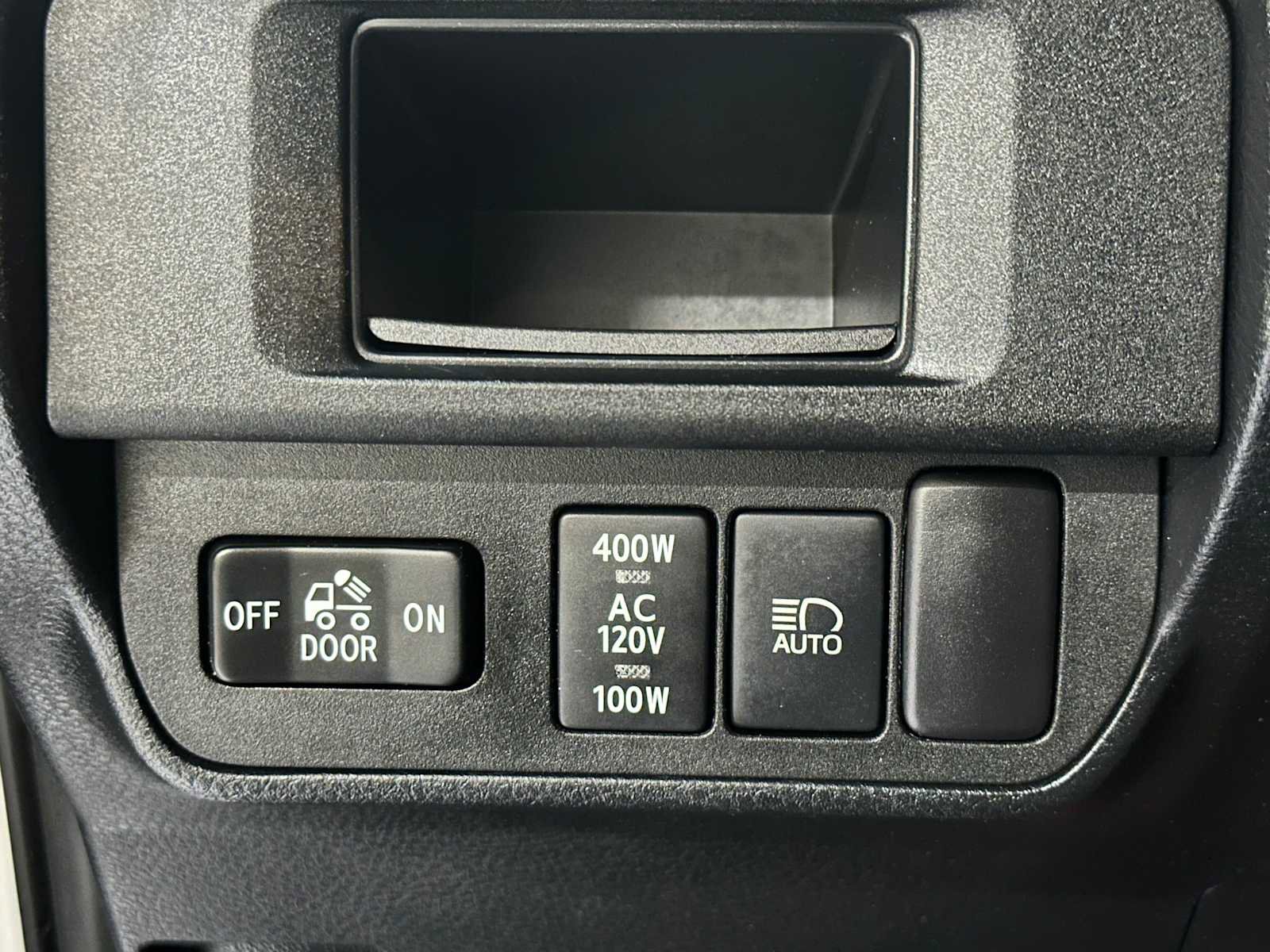 Used 2019 Toyota Tacoma TRD Off-Road image 17