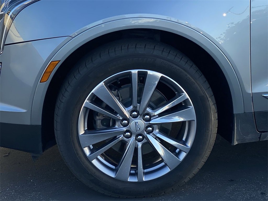 Certified 2025 Cadillac XT5 Premium Luxury image 43