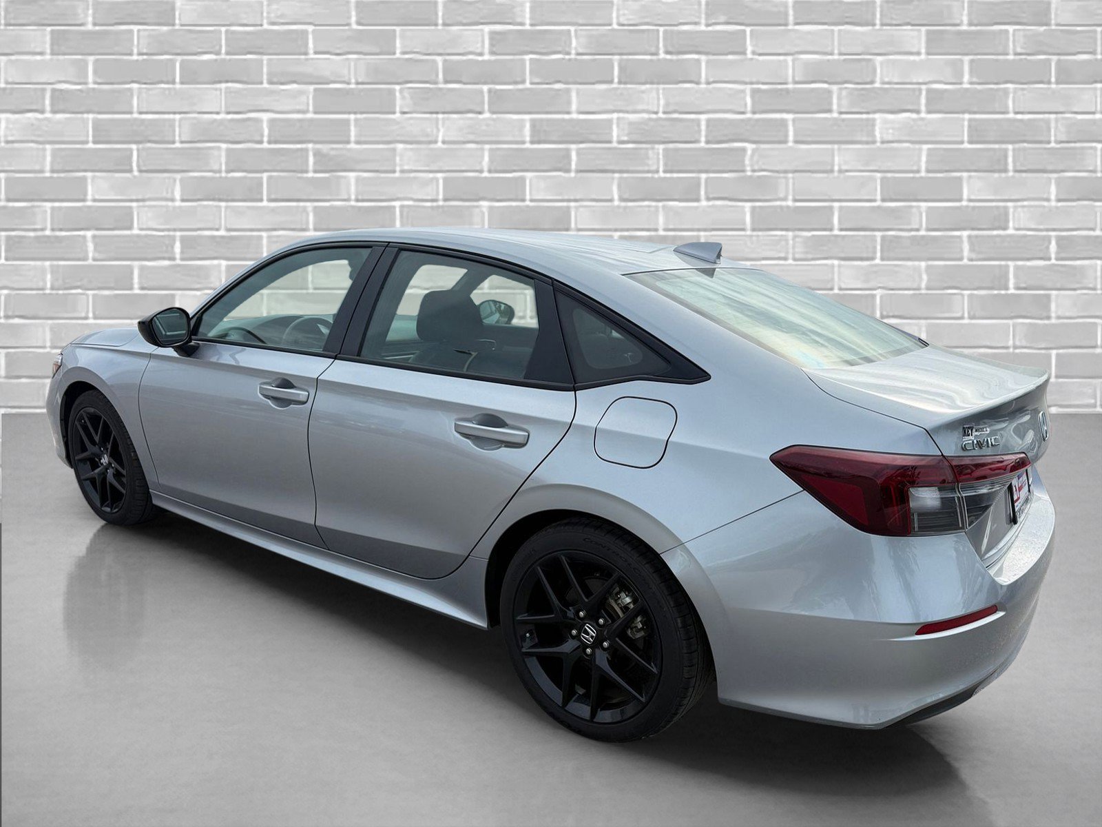 Used 2025 Honda Civic Sport image 3