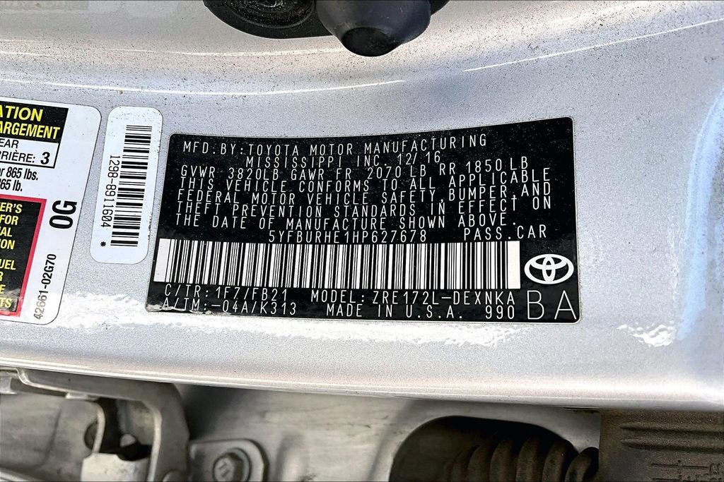 Used 2017 Toyota Corolla XSE FWD image 33