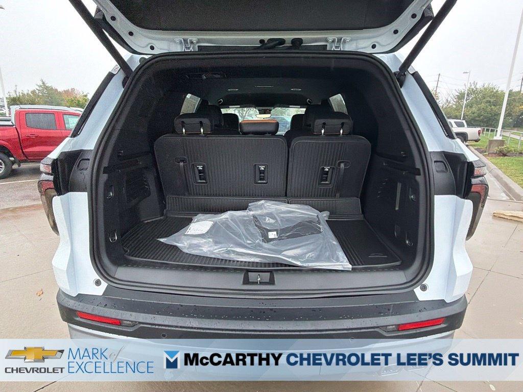 New 2027 Chevrolet Traverse Z71 w/ Enhanced Driving Package AWD/4WD image 57