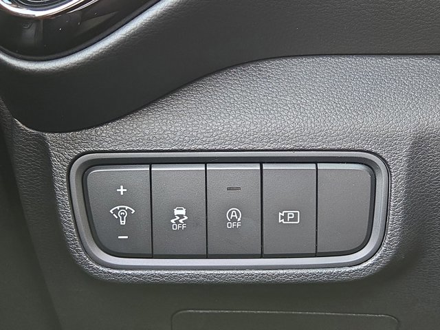 Used 2025 Kia Soul EX image 22