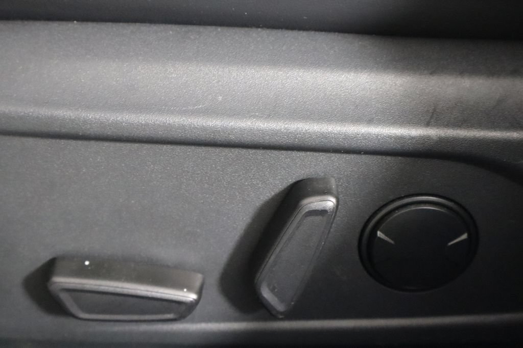 Used 2021 Ford Mustang Mach-E Select AWD/4WD image 24