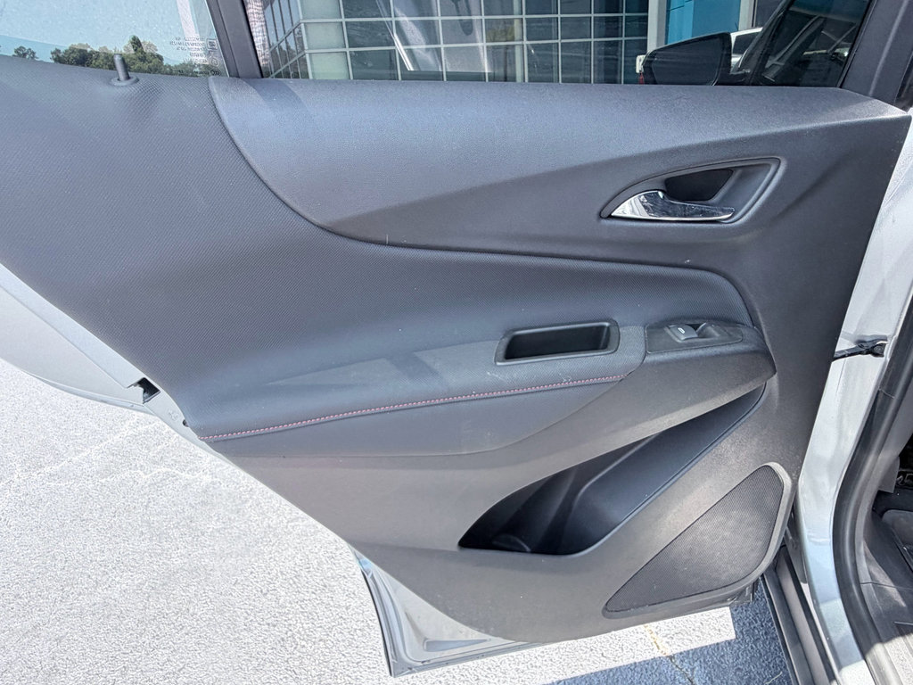 Used 2023 Chevrolet Equinox RS FWD image 29