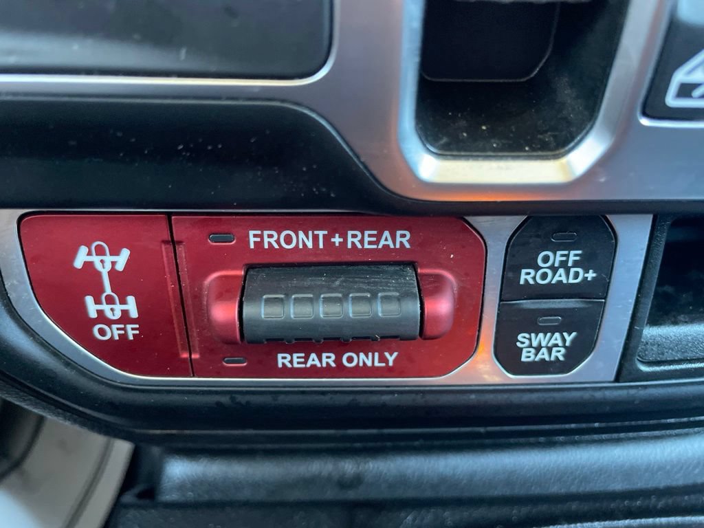 Used 2023 Jeep Gladiator Rubicon w/ LED Lighting Group AWD/4WD image 28